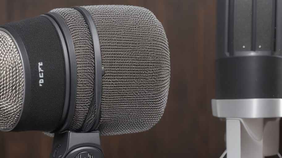 Dynamic Microphones Need Power